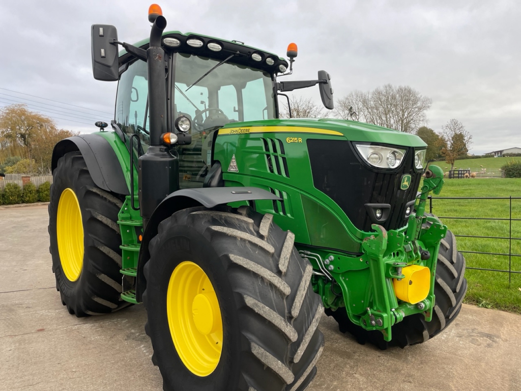 John Deere 6215R Ultimate