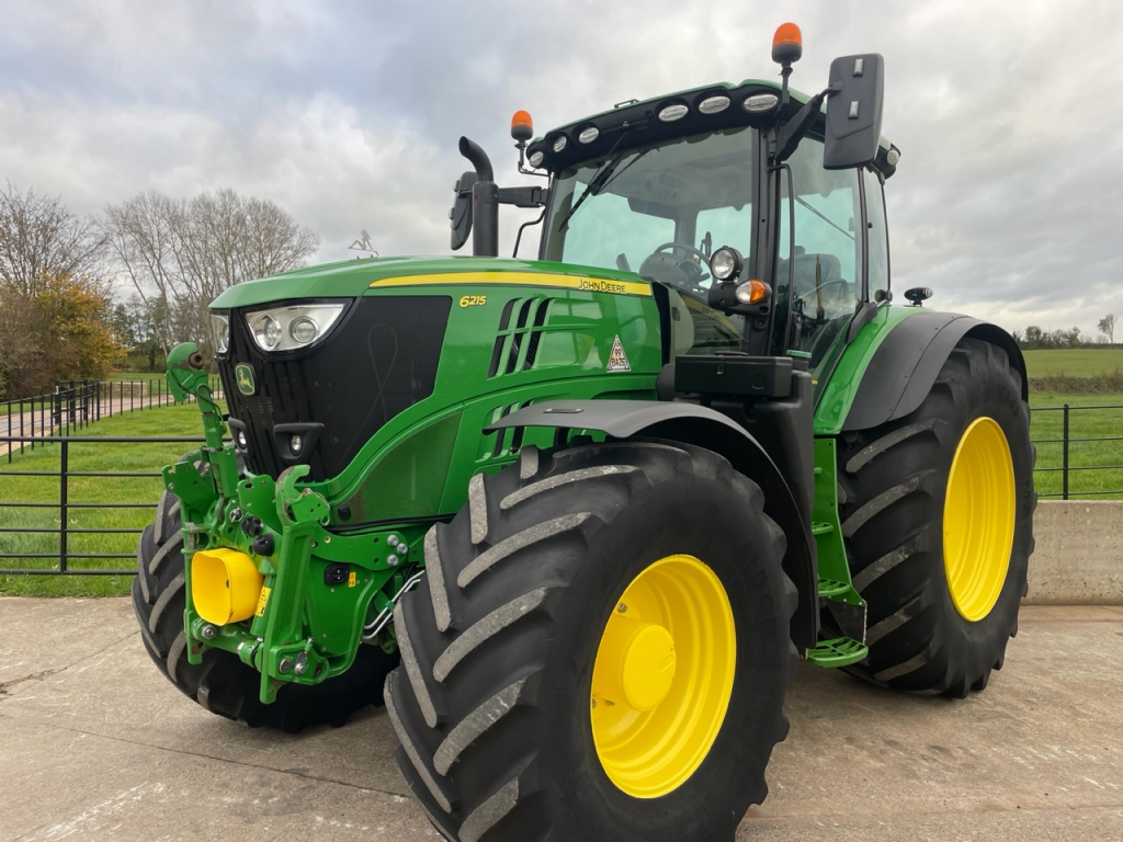John Deere 6215R Ultimate