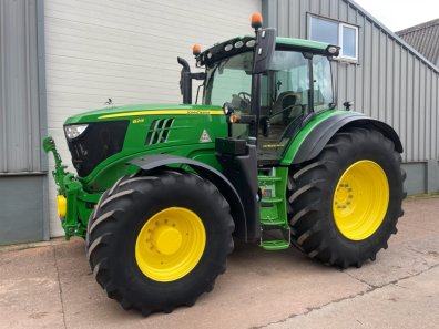 John Deere 6215R Ultimate