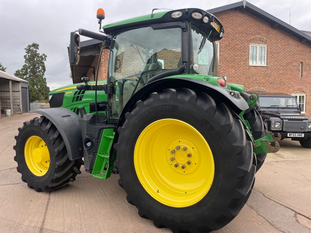 John Deere 6155R