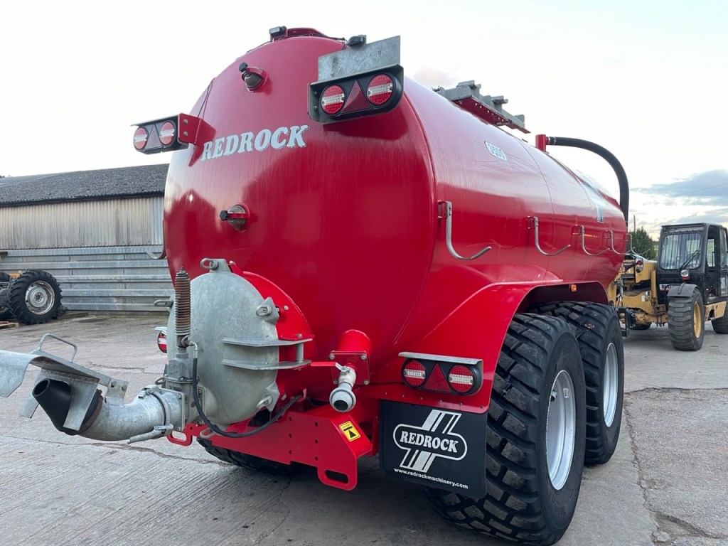 Redrock 3500 Gallon tanker