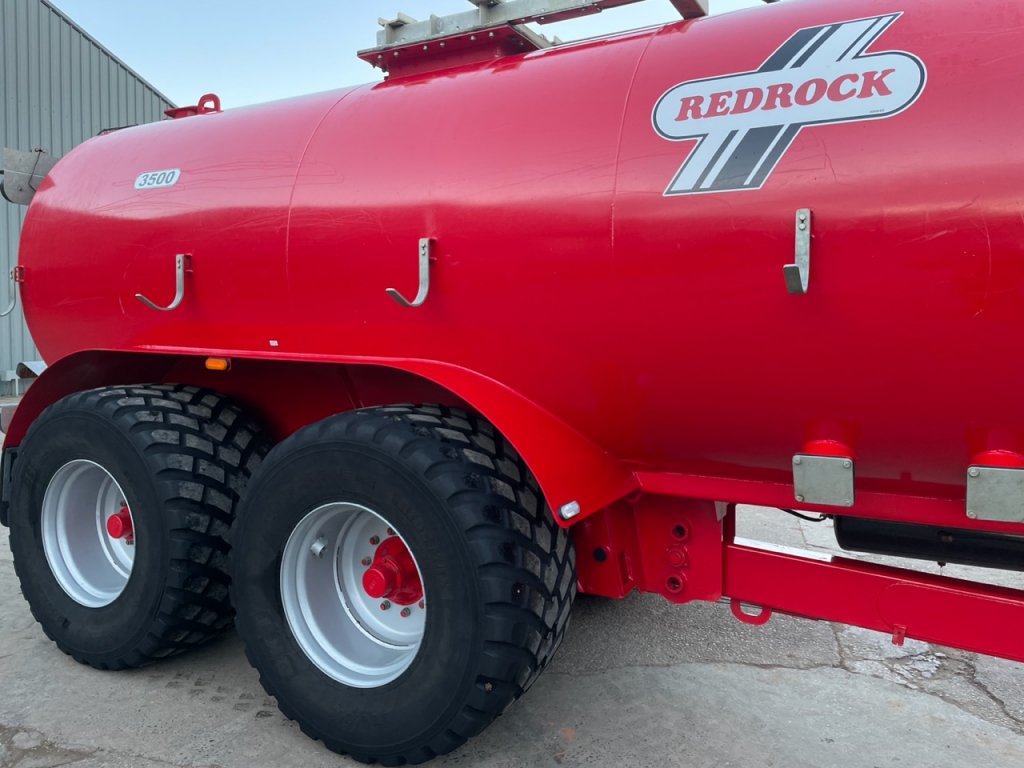 Redrock 3500 Gallon tanker