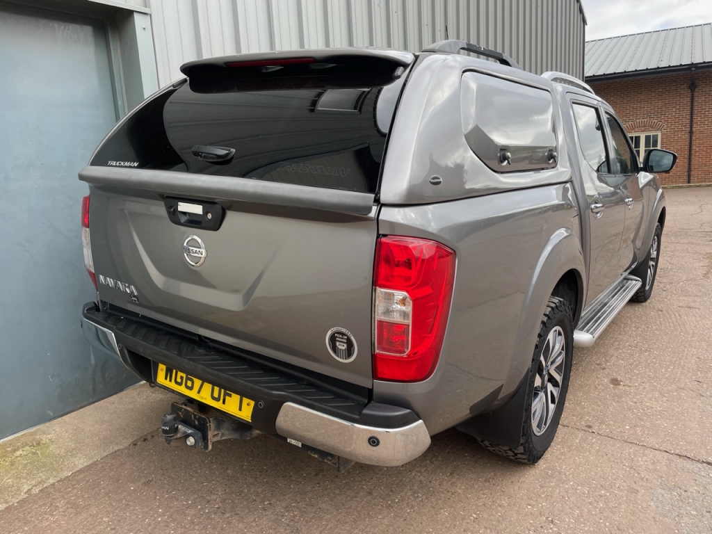 Nissan Navara Tekna 2.3 Diesel