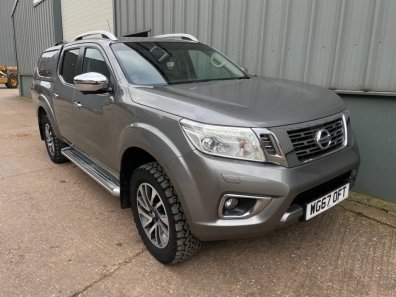 Nissan Navara Tekna 2.3 Diesel