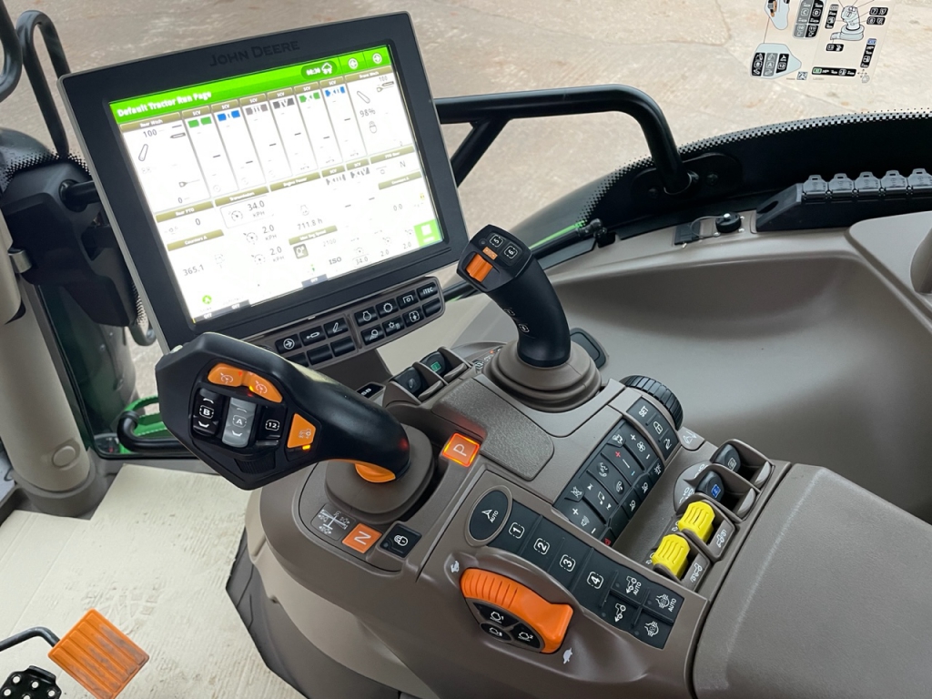John Deere 6R185