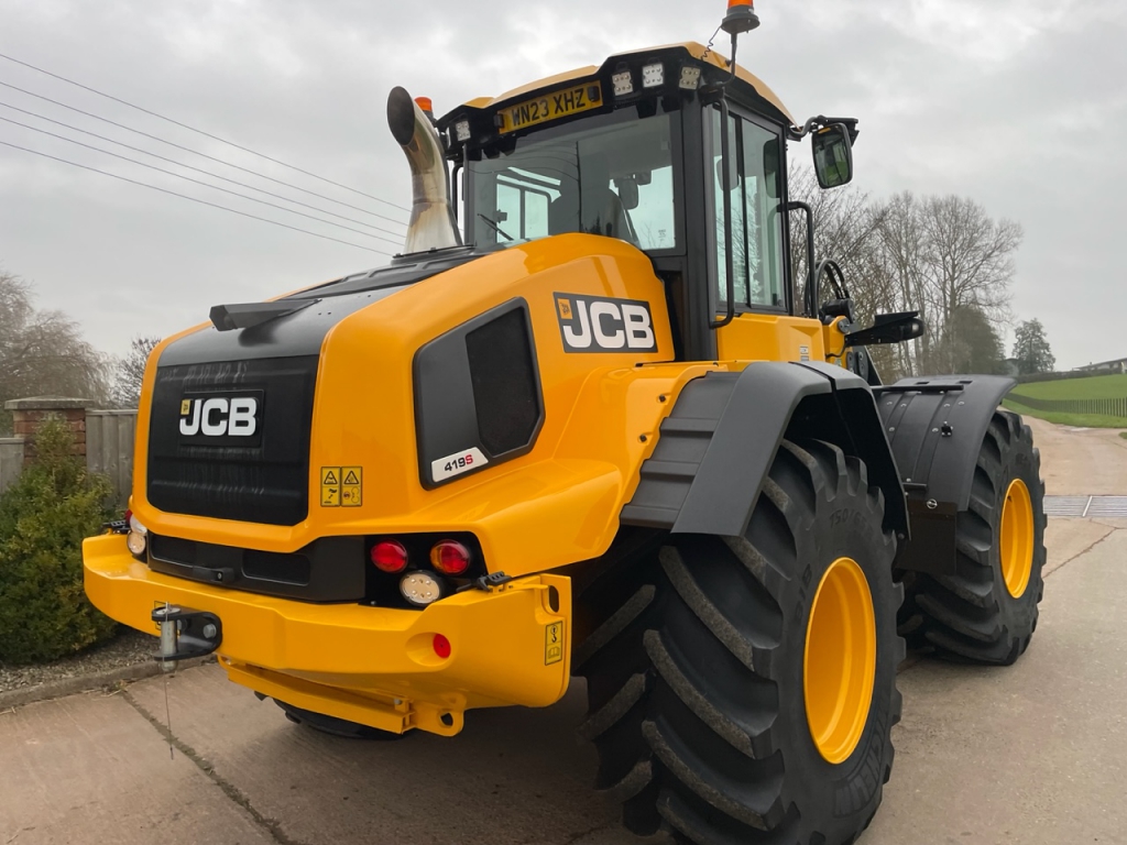 JCB 419S