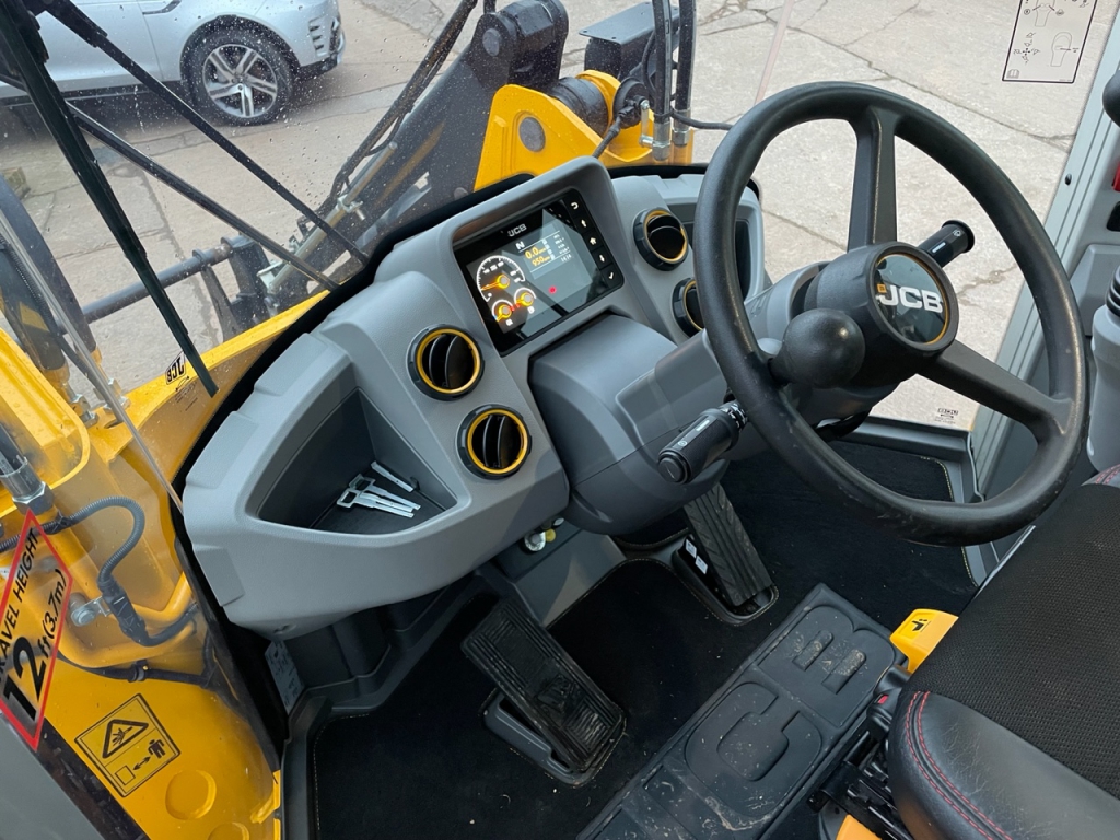 JCB 419S