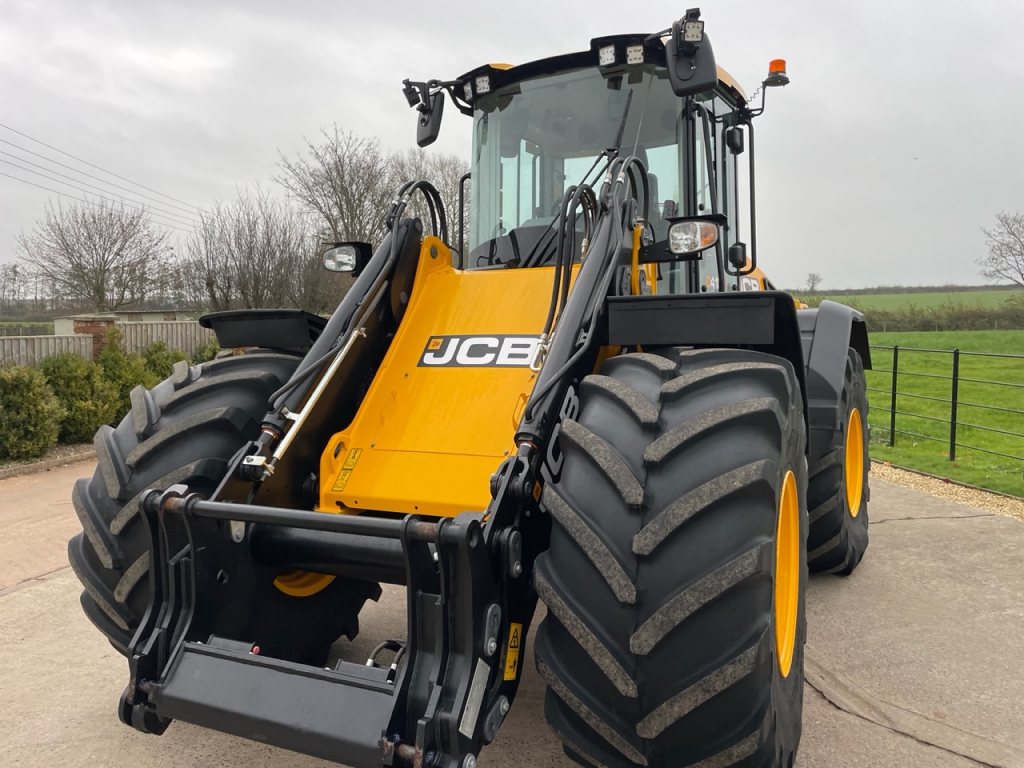 JCB 419S