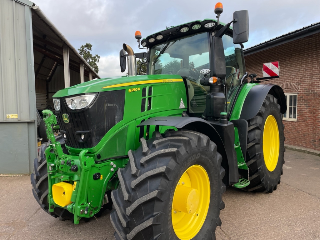 John Deere 6250R Ultimate