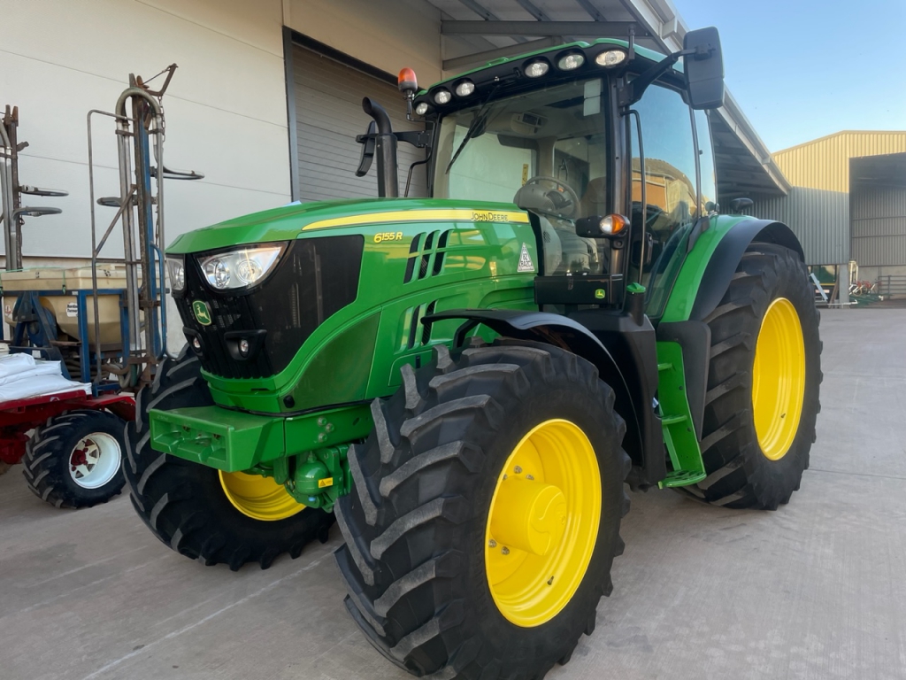 John Deere 6155R
