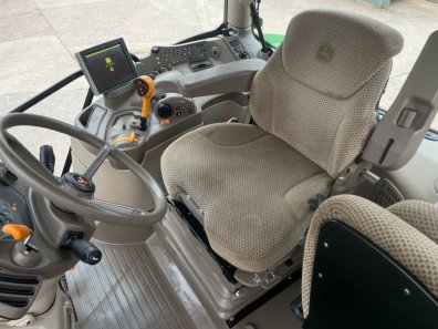John Deere 6155R