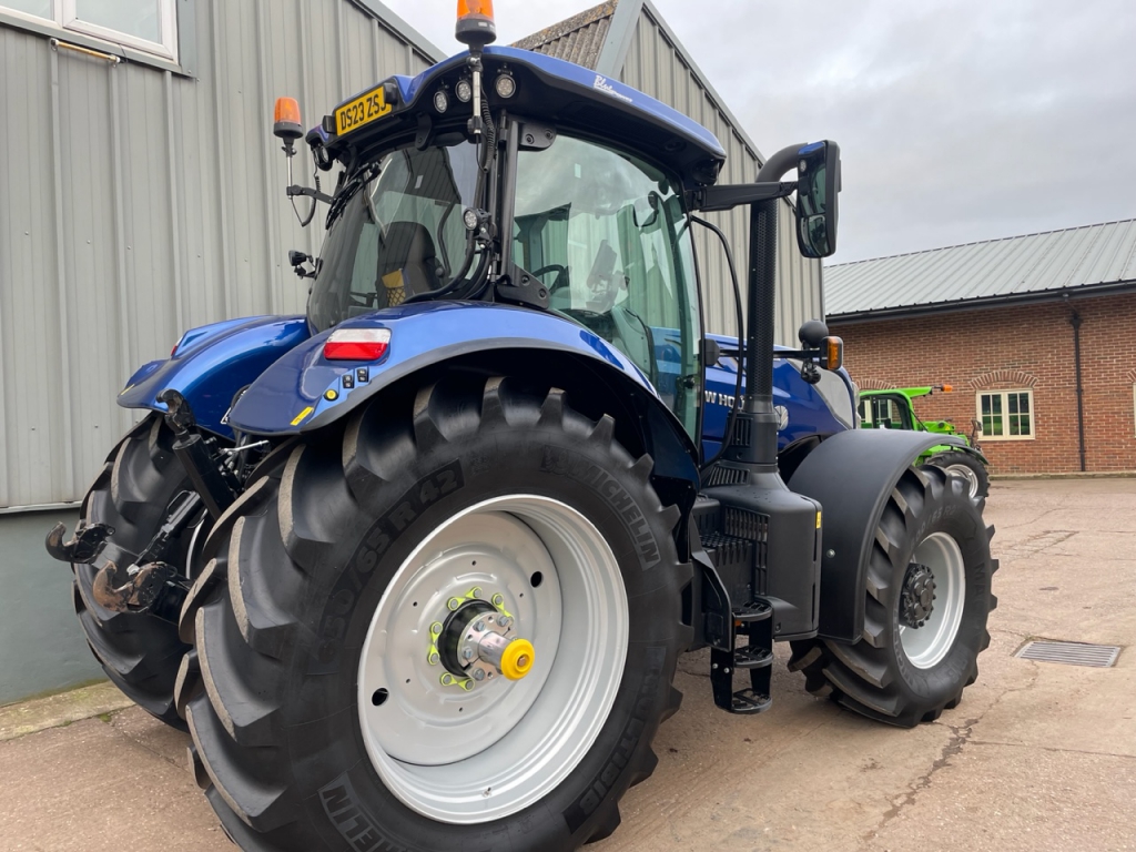 New Holland T7.270