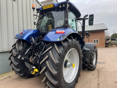 New Holland T7.270