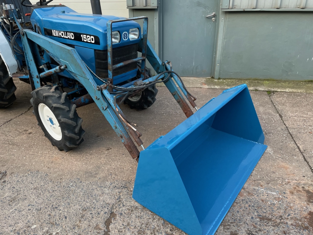 New Holland 1520