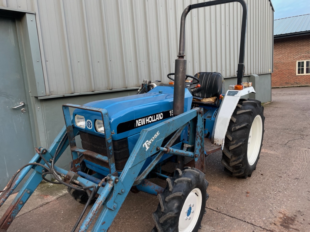 New Holland 1520