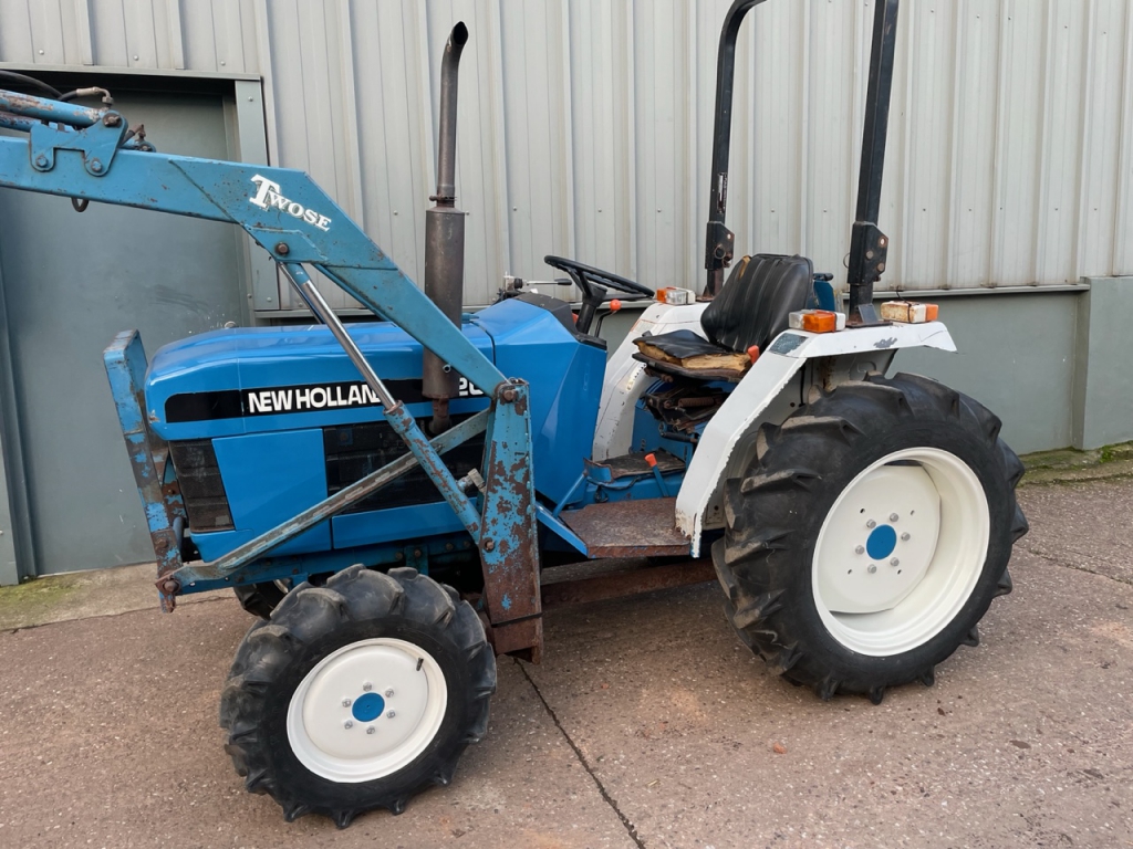 New Holland 1520
