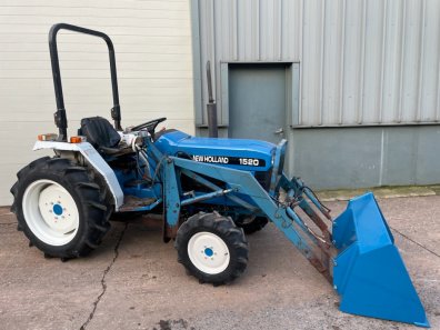 New Holland 1520