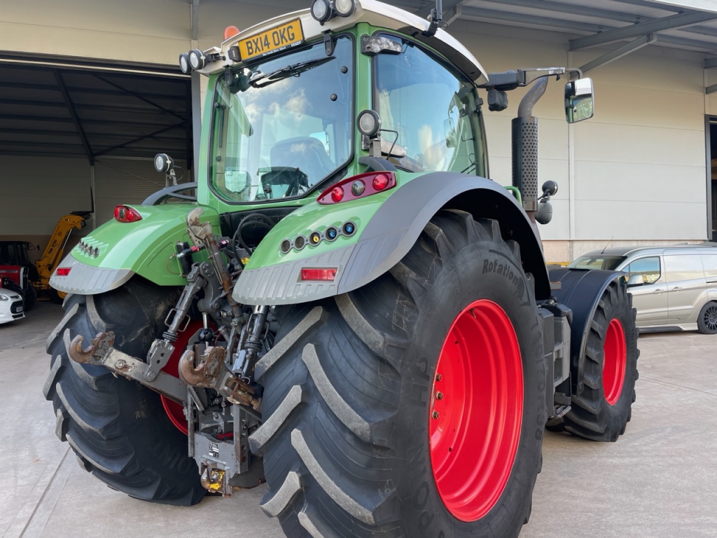 Fendt 724 Profi-Plus