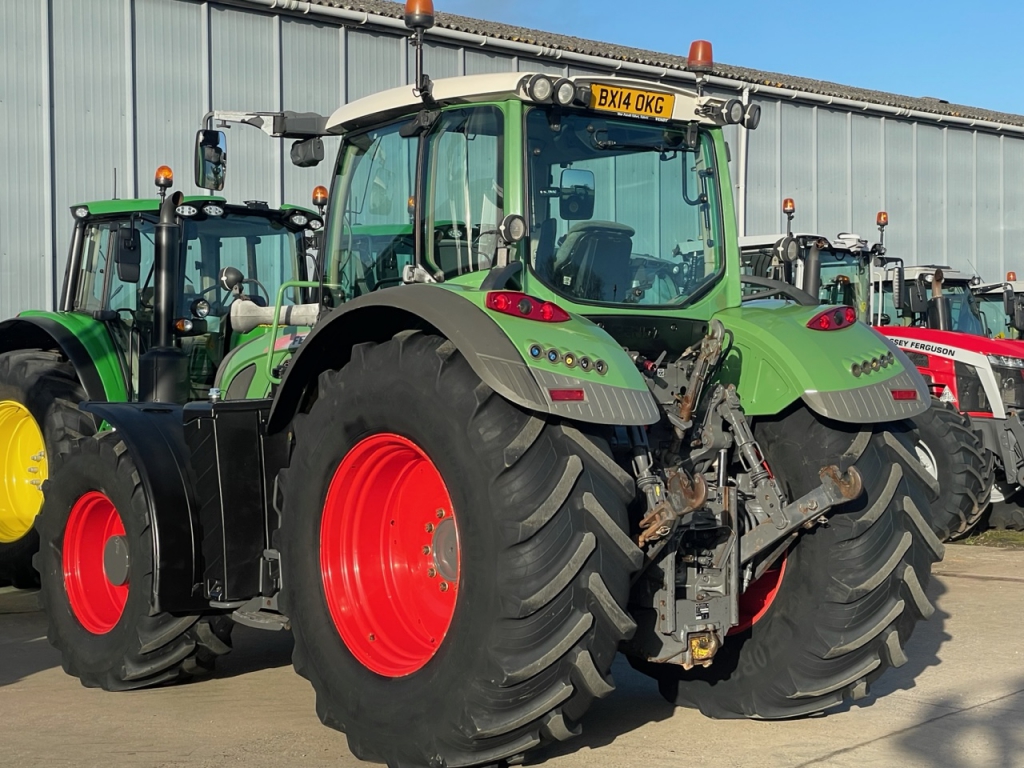 Fendt 724 Profi-Plus