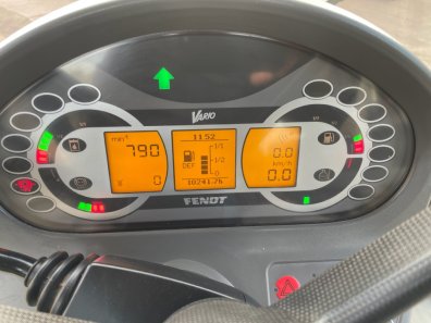 Fendt 724 Profi-Plus