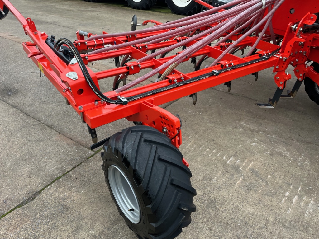 Kuhn Megant 600 drill