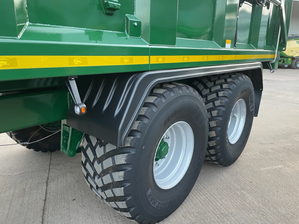 Bailey 16 ton TB grain trailer