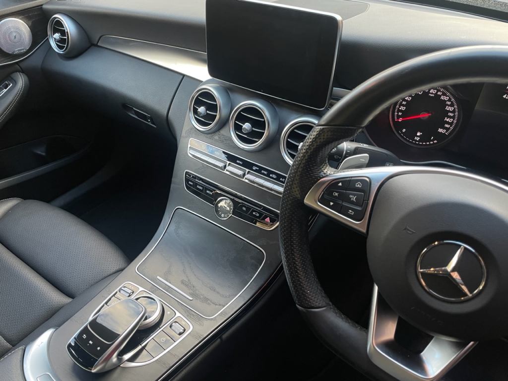 Mercedes C250 Premium Plus 2.2 Diesel AMG Line