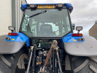 New Holland TM175
