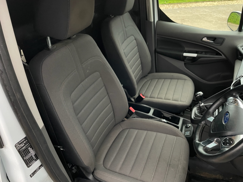 Ford Transit Connect 240 Limited 1.5 Diesel 120hp LWB