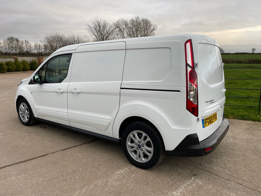 Ford Transit Connect 240 Limited 1.5 Diesel 120hp LWB