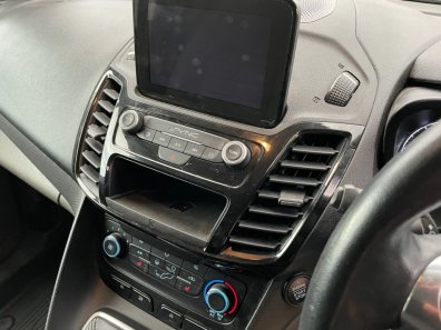 Ford Transit Connect 240 Limited 1.5 Diesel 120hp LWB