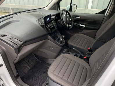 Ford Transit Connect 240 Limited 1.5 Diesel 120hp LWB