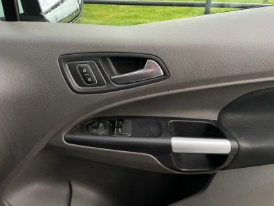 Ford Transit Connect 240 Limited 1.5 Diesel 120hp LWB