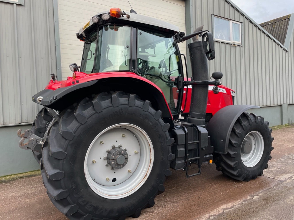 Massey Ferguson 7726S Exclusive
