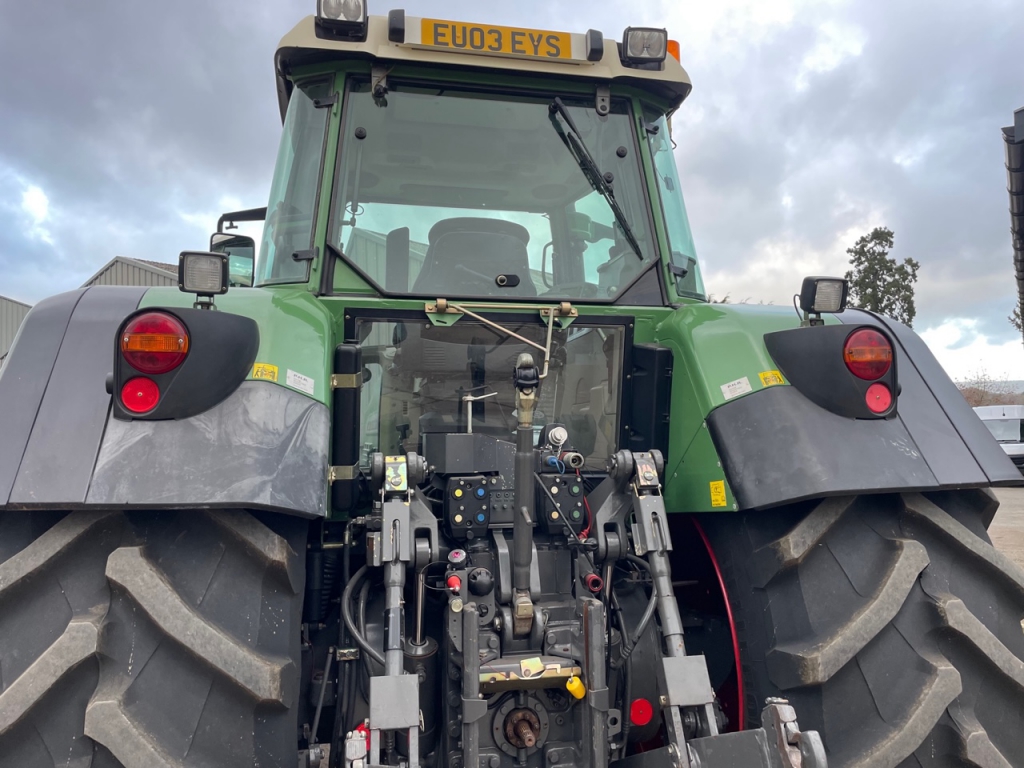 Fendt Favorit 926