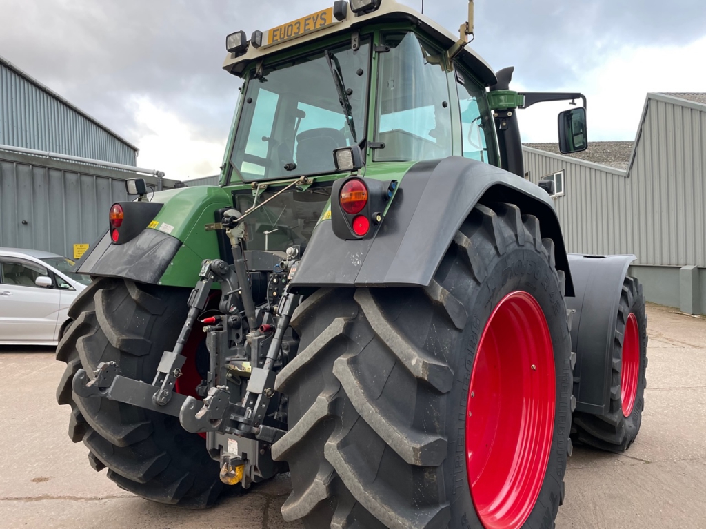 Fendt Favorit 926