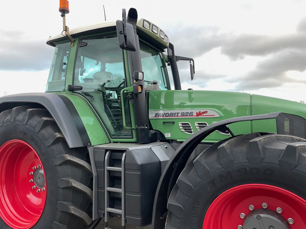 Fendt Favorit 926