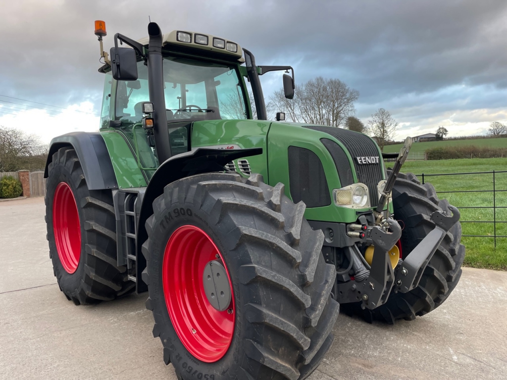 Fendt Favorit 926