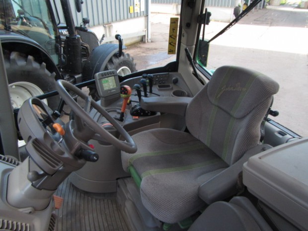 John Deere 6930