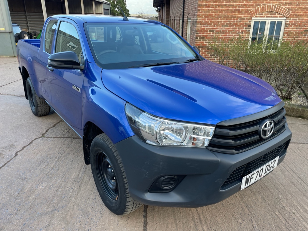 Toyota Hi-Lux Extra cab 2.4 Diesel