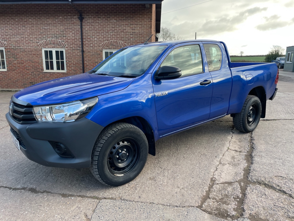 Toyota Hi-Lux Extra cab 2.4 Diesel