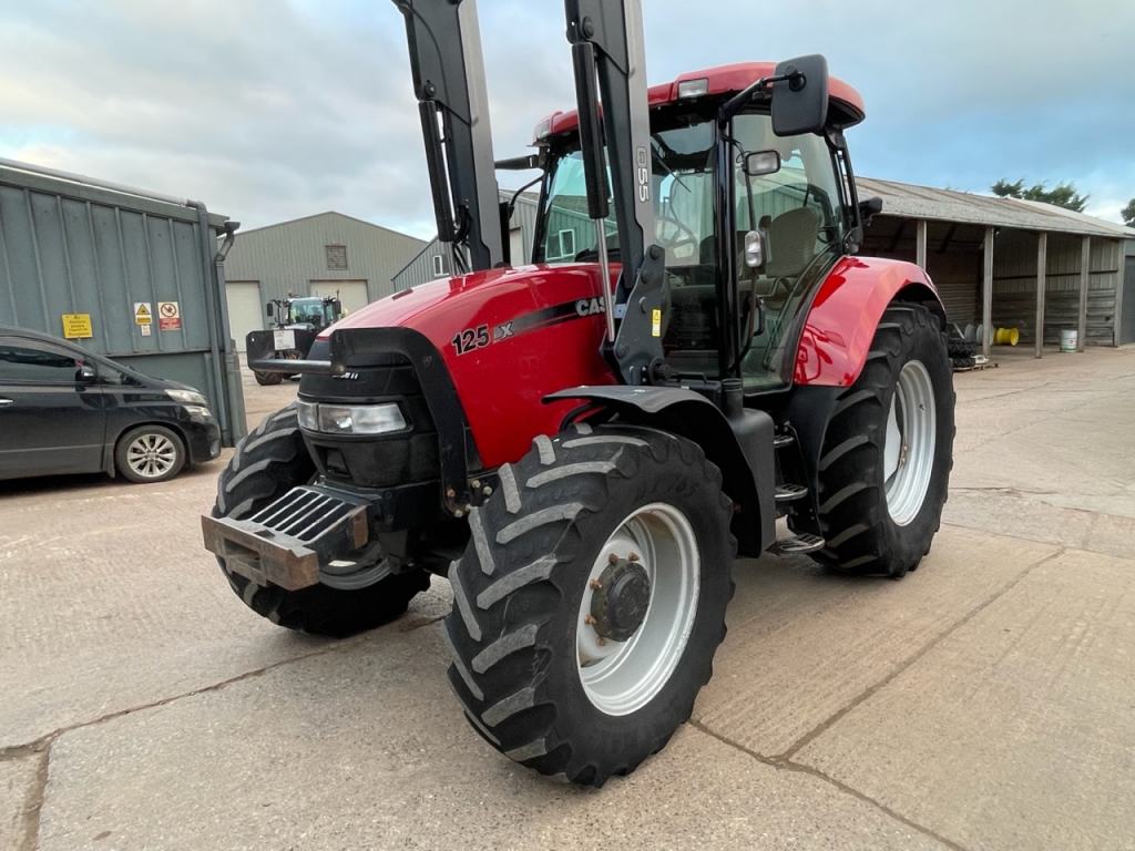 Case Maxxum X125