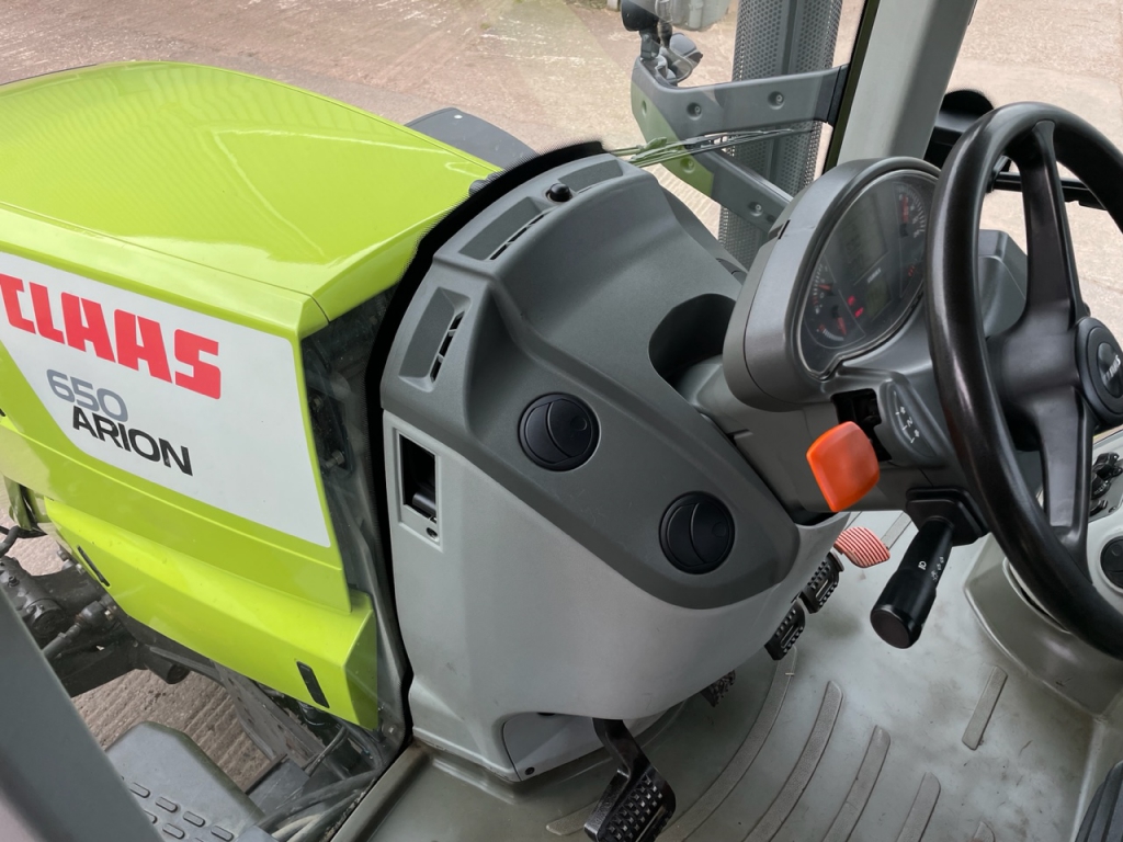 Claas Arion 650 Cebis