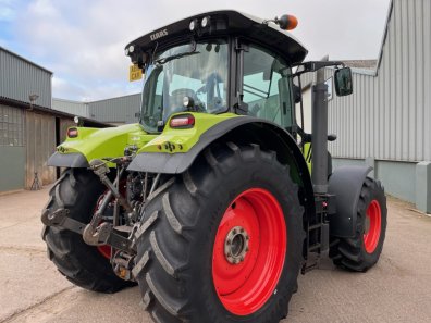 Claas Arion 650 Cebis