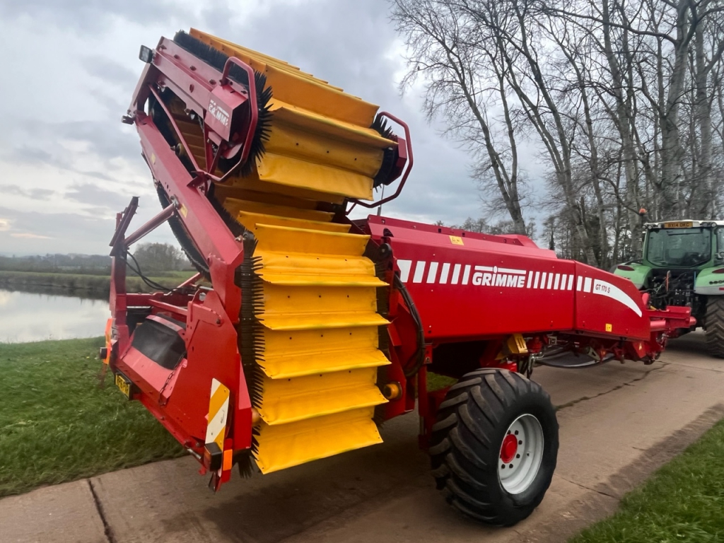 Grimme GT 170S Potato harvester