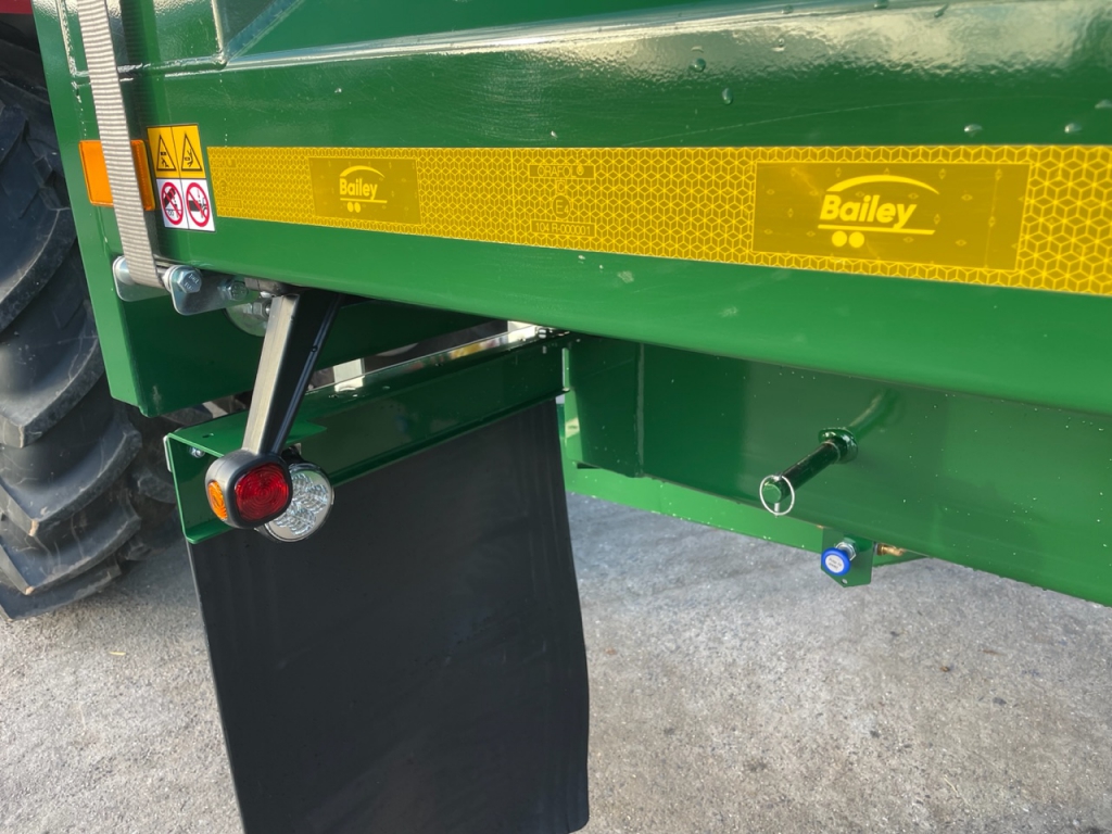 Bailey 16 ton TB grain trailer