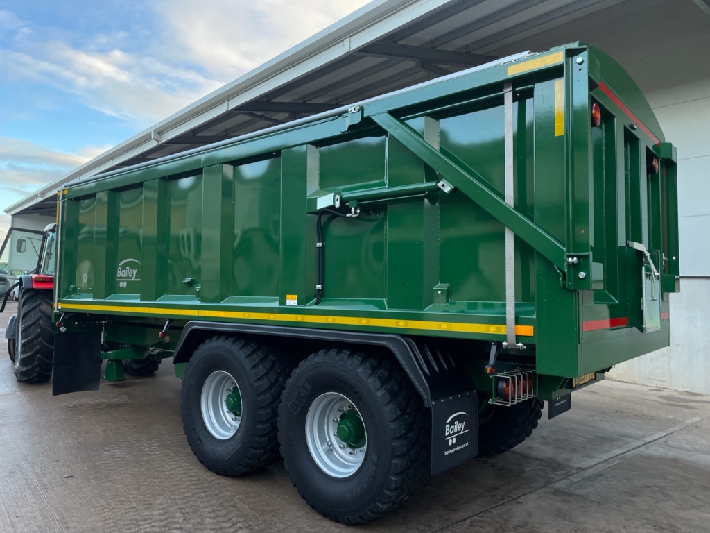 Bailey 16 ton TB grain trailer