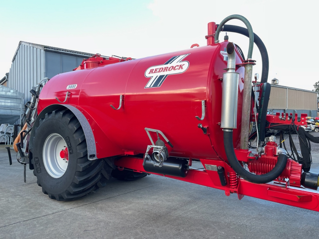 Redrock 3000 Gallon slurry tanker