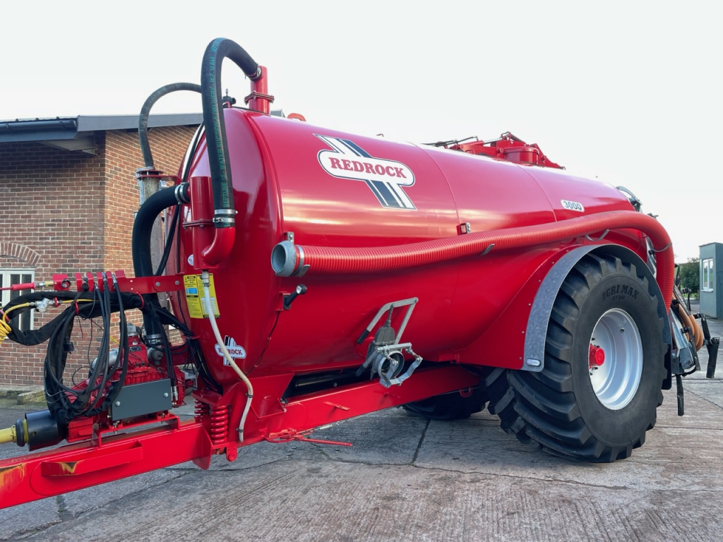 Redrock 3000 Gallon slurry tanker
