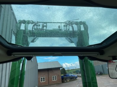 John Deere 6120M